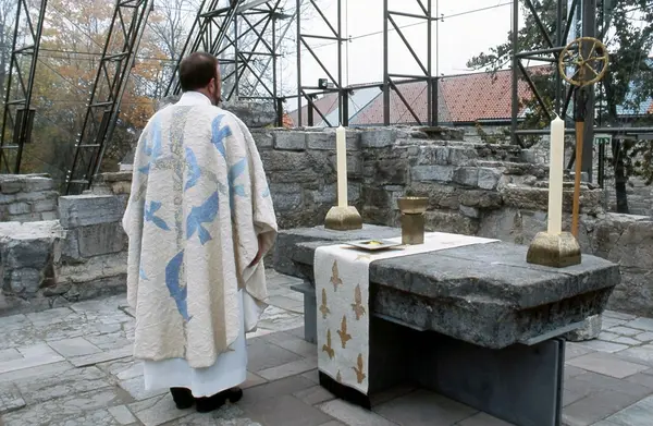 Messehakel [Tekstil]