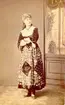 Wendla Ekman. Här i dräkt för maskeradbal på Jouvins hotell på 1880-talet efter slädparti.