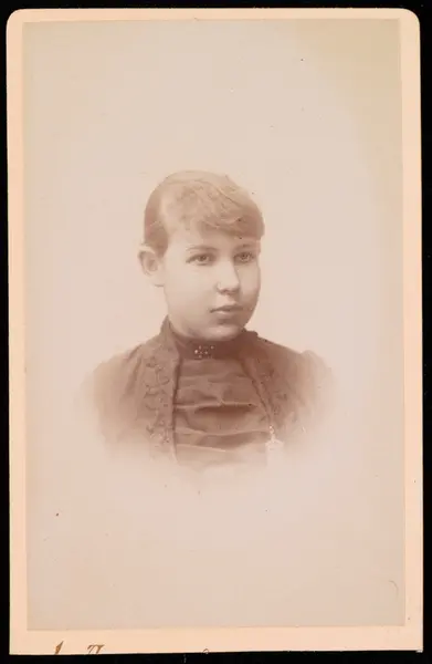 Portrett av ukjent kvinne.