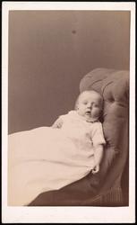 Portrett av ukjent barn, muligens et av Christensen-barna.