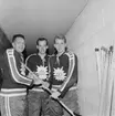 Ishockeyspelare från Vättersnäs Idsrottsförening på 1950-talet. Från vänster: Uno Wennerholm(1), Mats Ericsson(2), Lasse Ericsson(3)