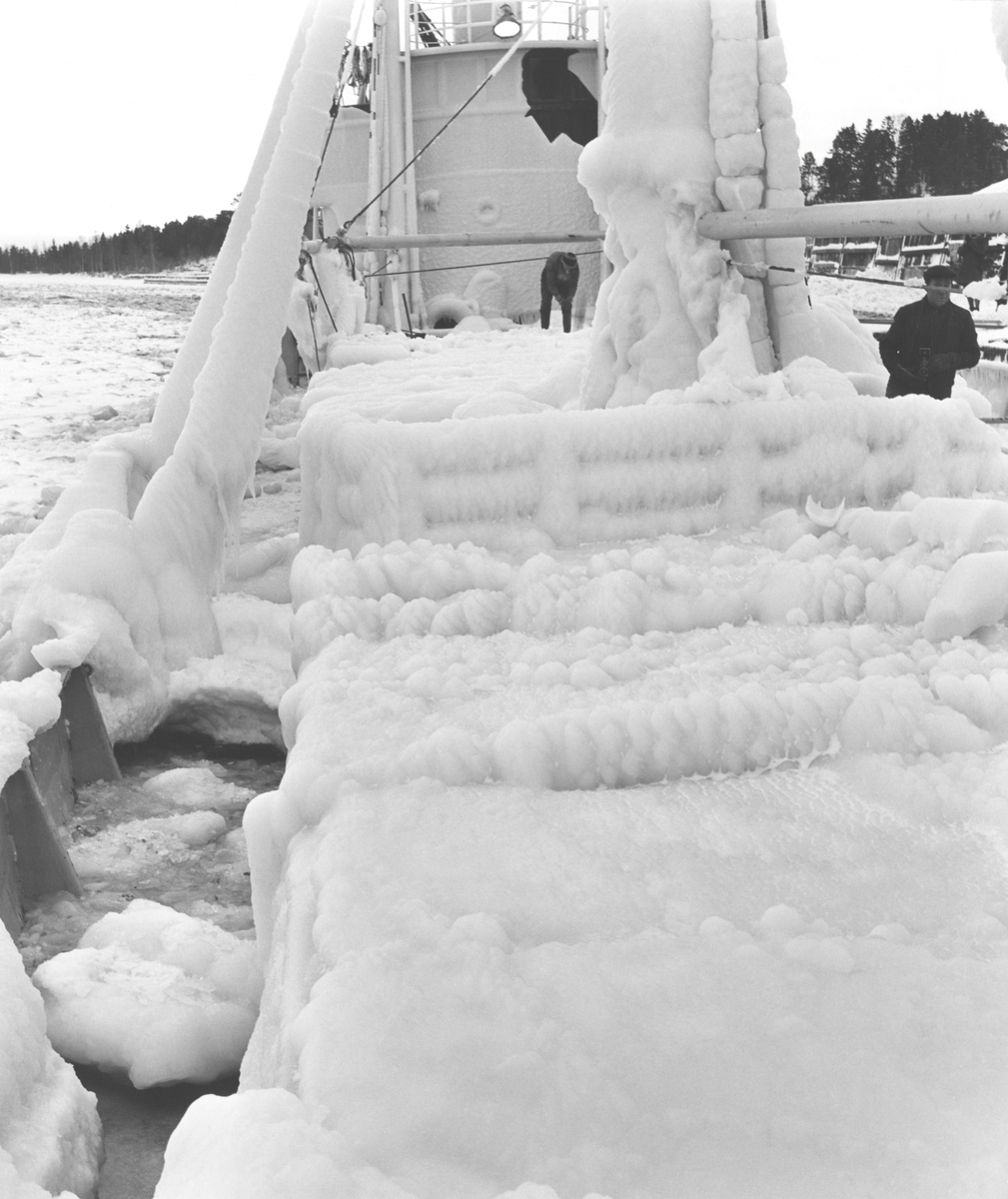 DUX II. Kamp mot nedisning januari 1963.