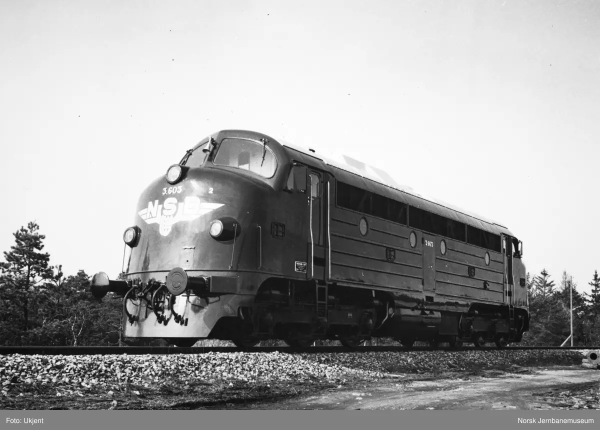 Diesellokomotiv Di 3 603 ved NSBs overtakelse