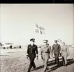 F 6 Karlsborg början 1960-tal. Danske överbefälhavaren på besök.