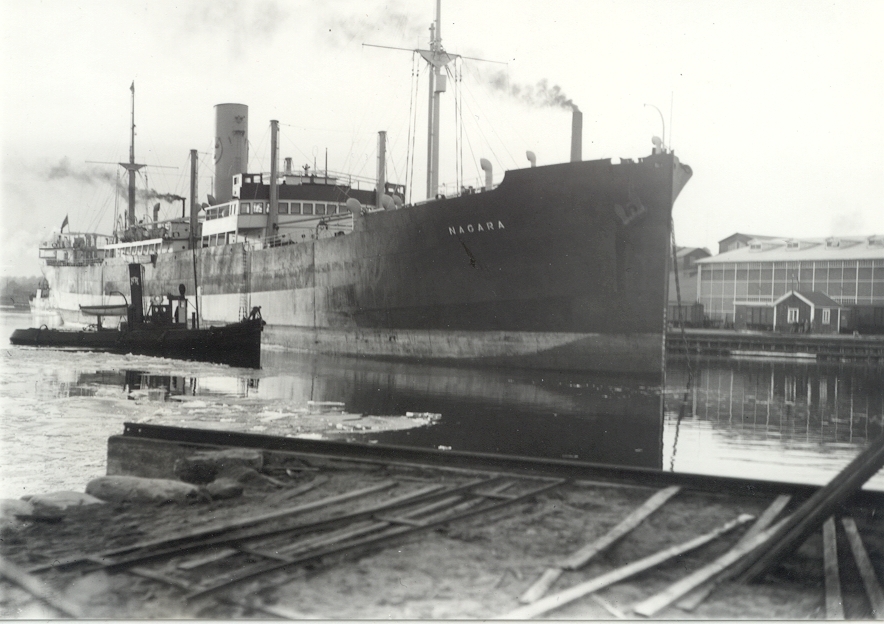 Kalmar 1930-talet.
NAGARA. levererad till Svenska Ostasiatiska Kompaniet (G. Borin), Göteborg, i april 1929.