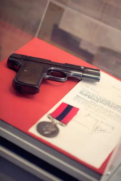 Fra sabotasjeutstillingen ved Informasjonssenteret