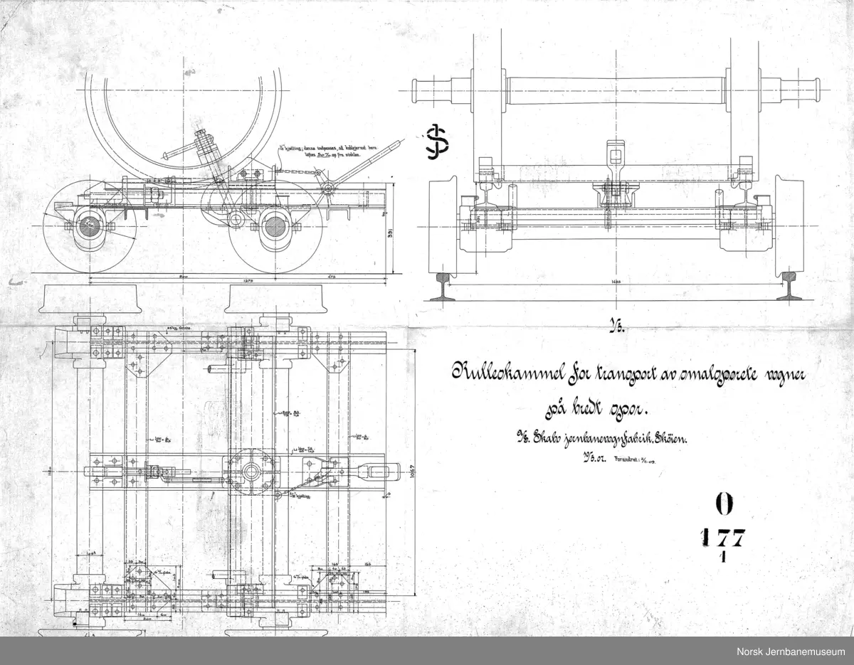 Rulleskammel for transport av smalsporete vogner på bredt spor (tegn. forandret 02.11.1909)

O177-1 Hovedtegning
O177-2 Akselboks
O177-3 Kobling med lås
O177-4 Hjulklemmneskrue
O177-5 Stoppesko og svingcenter
O177-6 Hjulsats