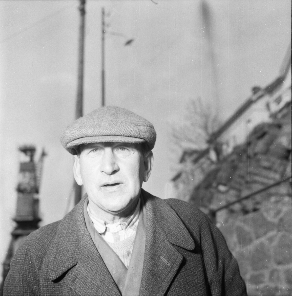 Vardens arkiv. "Bjarne, fergemann" 08.04.1954