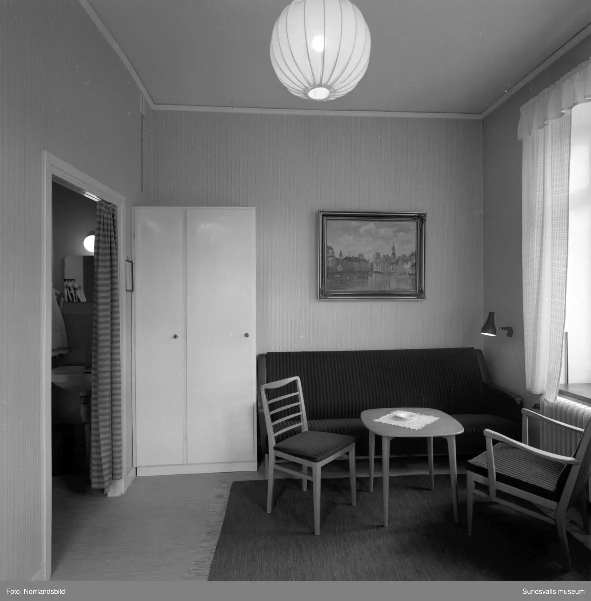 Sjöfartshotellet vid Sjögatan. Exteriör- och interiörbilder.