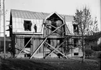 Edhlunds nya bostadshus och fotoateljé under uppförande, Sjögatan, kvarteret Rådhuset, Östhammar, Uppland