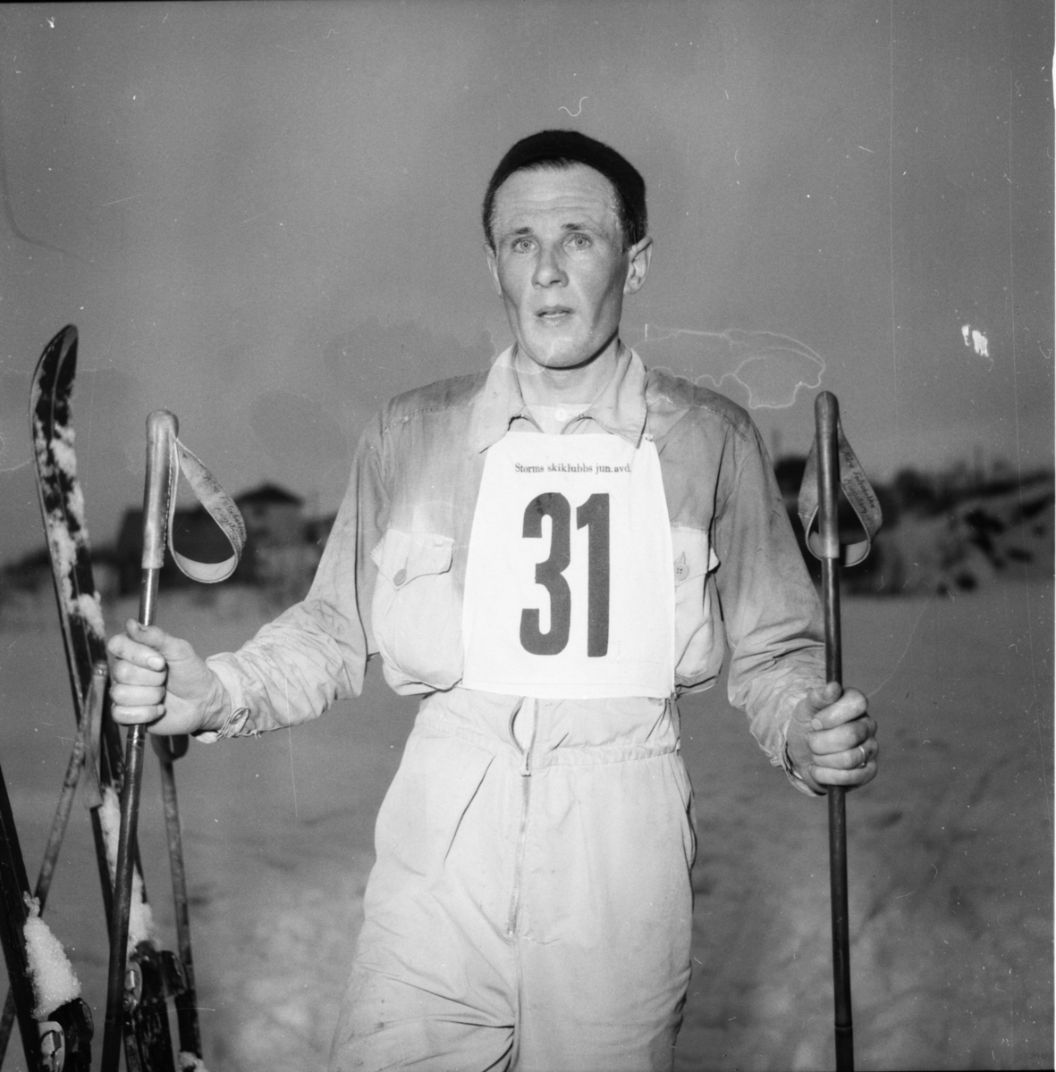 Vardens arkiv. "15 km langrenn v/Skidar"  13.03.1954