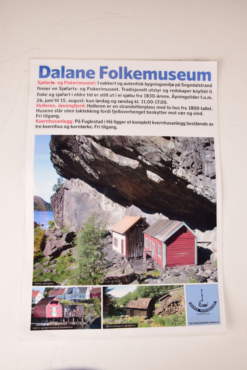 Reklameplakater for Dalane Folkemuseum. To av plakatene reklamerer for museets ulike anlegg. En reklamerer for familiedag på Slettebø, to for sommerarrangement på Slettebø, og en for julearrangement på Slettebø. Fire av plakatene er laminert og tre av dem har påtrykket webadressen til Dalane Folkemuseum. Ingen av plakatene har årstall trykket på.