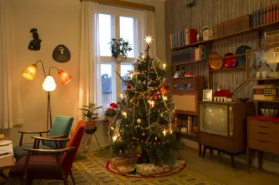 Julepytet stue i «Teak, TV og tenåringer – 1965