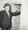 Gustav Svensson vid värmeinstalltionen  i Räpplinge kyrka 4/2 -1958.