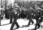 Jubileum 50 års, A 6. Chefen för armén, tar emot regementet.