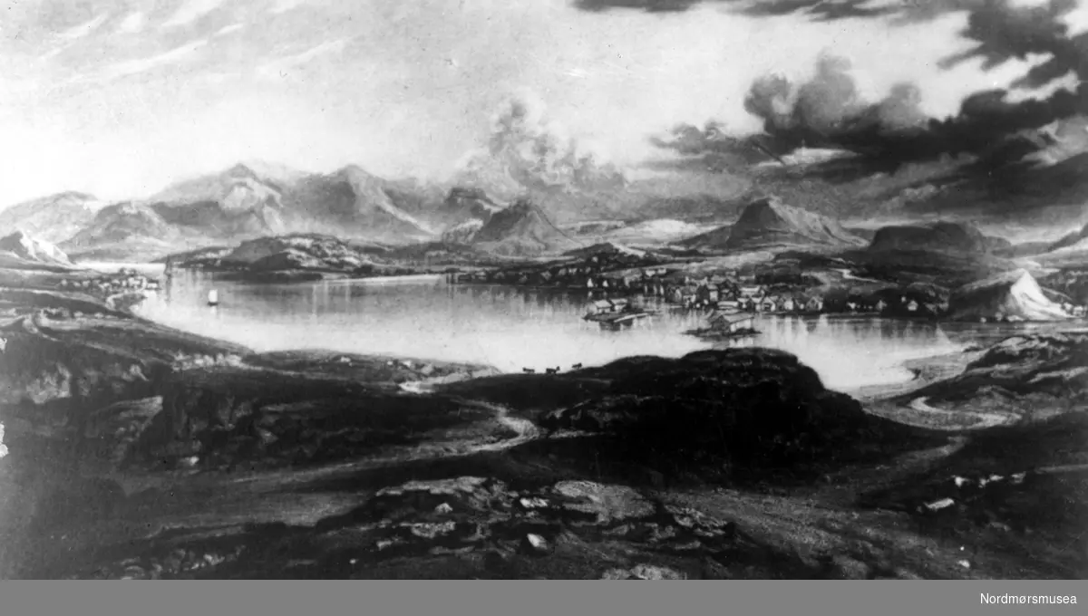 Et maleri omtalt av
Arne I. Hoem i hans bok Kristiansund og Nordmøre i gamle dager, utgiftt av Nordmøre Museum.
 Dette bildet er av Edward Price som utga boken:
 Norway, Views of Wild Scenery and Journal.
Forfatteren har tegnet de 21 bildene i denne boken og de
er stukket av David Lucas.
 Billedstørrelsener 8,8 c 15,3 cm.


Hoems kommentar til bildet:
 ";Det ser ut som prospektet er tegnet fra Gomalandet fordi det må være Bremsneshatten som stikker opp bak Kirkelandet.
 Både på Kirkelandet og Nordlandet sees endel hus, men på Innlandet er det vanskelig å oppdage noen.
 Freikollen bak Innlandet er slett ikke så galt tegnet.";
 Fra Nordmøre Museum sin fotosamling.
