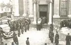 Anders Lindegrens begravning i Kalmar domkyrka i 1940.
Lindegren stupade den 13 mars 1940 i Finland. Anders Lindegren var son till boktryckare Sven Lindegren, Kalmar.
Gravsättningen ägde rum på Norra Kyrkogården.