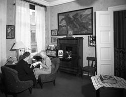 Bildserie tagen 1943 från Wilhelm Welins bostad. Våningen lå