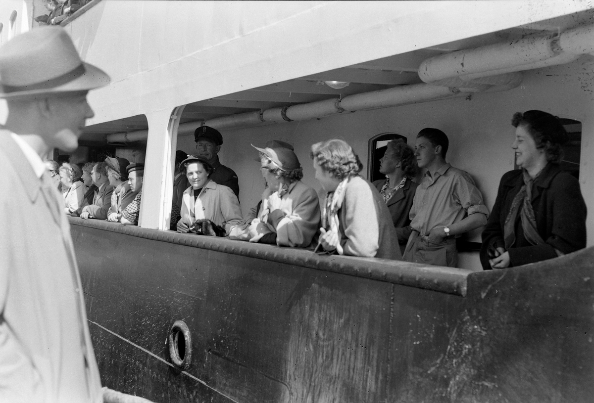 Diverse motiv fra hurtigruta M/S Håkon Jarl