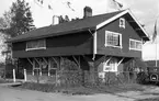 Skyttepaviljongen på Färjestad år1929. I huset fanns senare en sportaffär där ett av butiksnamnen var Håfströms.