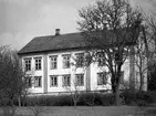 Bild tagen ute hos damastvävaren C G Widlunds Trangärdstorp i maj 1935.