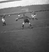 Bildsvit från matchen Degerfors IF mot IK Brage säsongen 1938-39 i Allsvenskan. Matchen slutade med seger för Brage, 1-2.