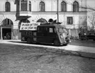 Propaganda för vindsröjning utanför brandstationen vid Karlbergsgatan i kvarteret Kniven. Bilden tagen 1939.