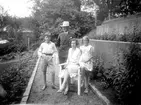 Åke Nerman med familj år 1930.