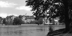 Stadshotellet med annex på Västra Torggatan och en del av Ka