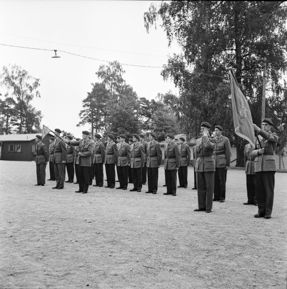 Fallskärmsjägarskolan i Karlsborg 1958. Örnparaden.