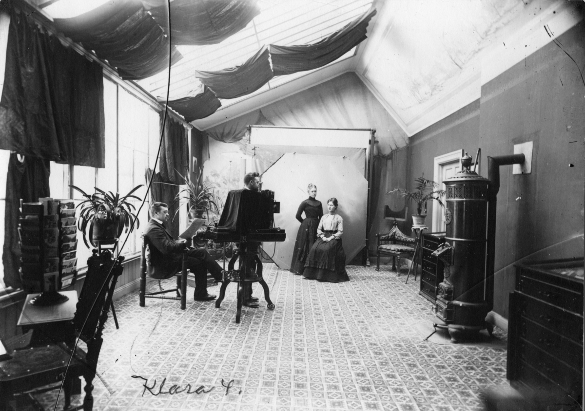 Karl Emanuel Nyström (1874-1964) var innehavare av fotograffirma Karl Nyström i Haga i Karlstad, etablerad den 15 maj 1897,