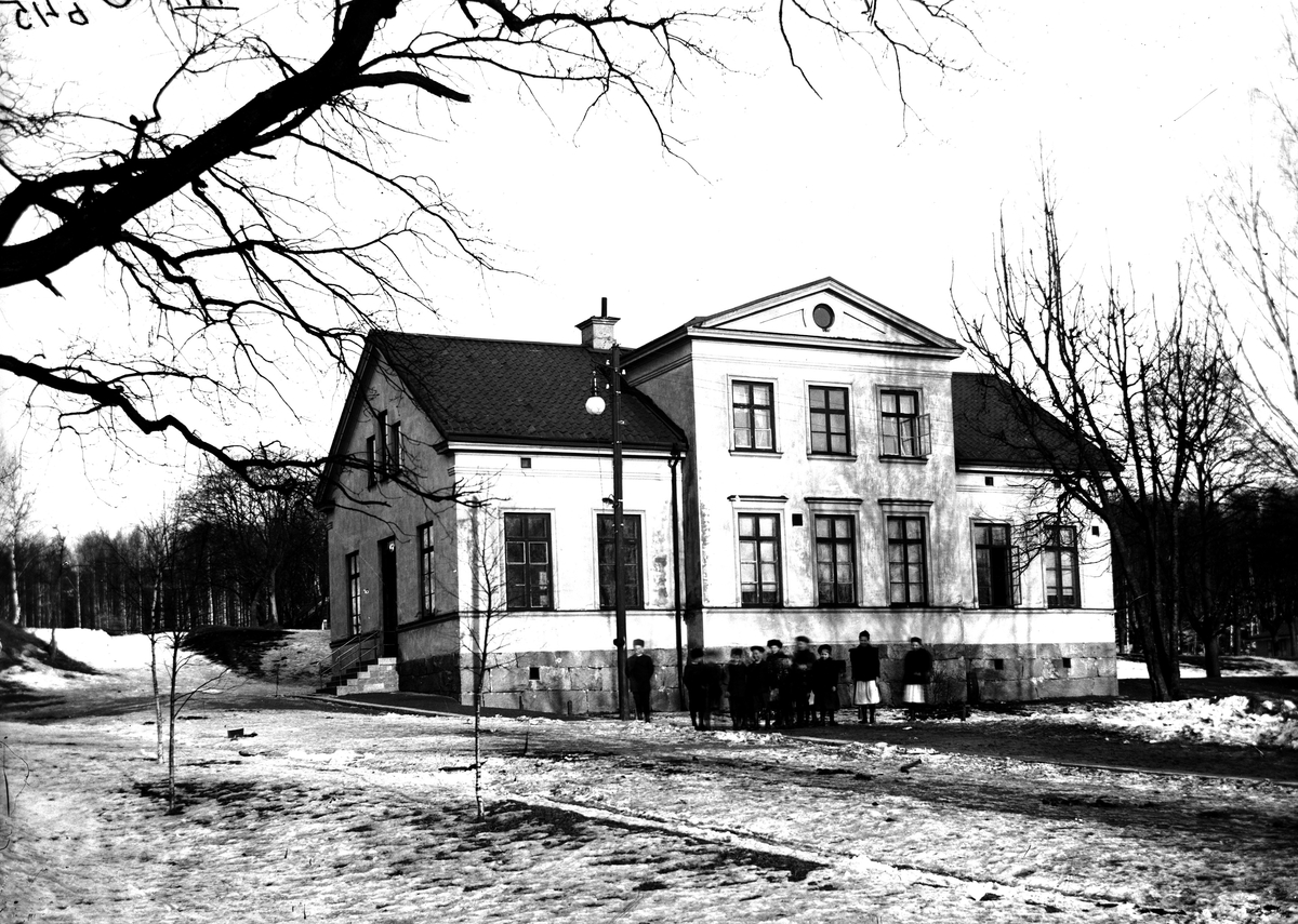 Karlbergsskolan, 1900-1910.