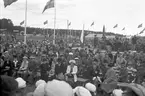 Gävleutställningen 1946
arrangerades 21 juni - 4 augusti. En utställning med anledning av Gävle stads 500-årsjubileum. På 350.000 kv.m. visade 530 utställare sina produkter. Utställningen besöktes av ca 760.000 personer.