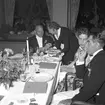 Ahlgrens Tekniska Fabrik AB, 70 årsjubileum.  Middag och medaljutdelning på Central Hotellet. 8 juni 1956.