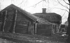 Hus på Tolvfors Bruk. Tidsomfånget är 1900 - 1940
