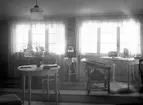 Interiörsbild. Tidsomfånget är 1900 - 1940