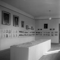 Utställning med anledning av gymnasiets 300-årsjubileum.