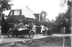 Motorfärd på en A5770 Harley Davidson 1921 med Karl J T Lönnholm, statsskogvaktare Stockholm, och X168 Indian 1916, Flottarföreningen Testeboån med bivatten genom kassör C Westerberg och banvakt F A Jonsson Åmot Ockelbo socken, Hjertvallen.