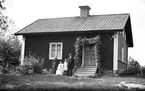 Brita Stina och Jan Erik Hedlund med dotter och barn-barn i Nyhyttan, Torsåker.