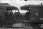 Järnvägsvagn med ryska krigsfångar och sårade för hemtransport. Foto 1917.