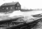 Lenninge kvarn före 1917 (stenkistan i förgrunden ej klar).