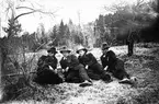 Utsträckta på marken, från vänster Johan Åberg, Arvid Jansson, Gustav Blom och Helmer Johansson, samtliga Västerbo.