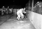 Ishockey  Huge - GGIK. 11 december 1952.