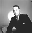 Henry Olsson. H. Järnhardt & Co. Personalfoto. April 1944