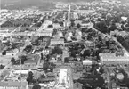 Flygfoto 1953. Vy över saneringen av Söder i Gävle.