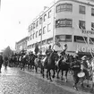 Kamratfesten på Kungsbäck i kortege genom Gävle