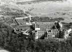 Borgholms slottsruin från luften.