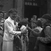 Seminariet examen för folkskollärare. 1947. Beställt av Elisabeth Gustafsson, Hultet Winnerstad, Motala. Åke Edfeldt, Marielund, Gagnef. Kjell Emanuelsson, Box 148, Dorotea. Sven-Eric Lindgren, Storgatan 43, Östersund. Reportage för Norrlands-Posten.