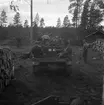 Åktur med en bandvagn. 1947.