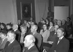 SJ:s resebyrå har utställning på stadshuset, invigning.   23 mars 1953.